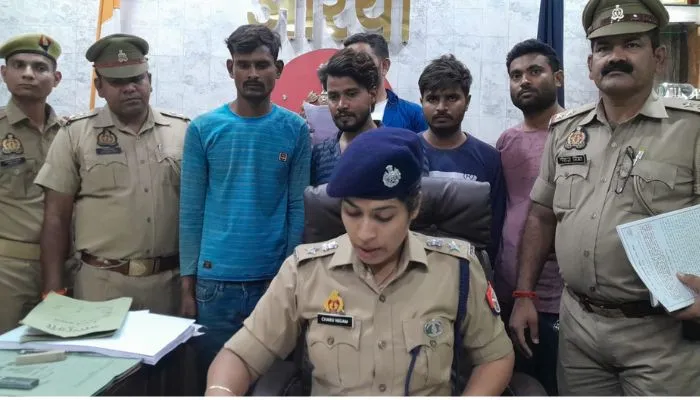 Auraiya News : पुलिस के हत्थे चढ़े वाहन चोर गिरोह के तीन सदस्य, कार को कानपुर बेंचने जा रहे थे आरोपी