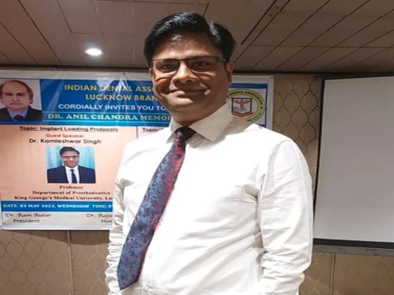 लखनऊ :  प्रेग्‍नेंसी में मसूड़े की सूजन कर सकती है परेशान, बीमारी को रोकने के तरीकों पर डॉक्टर की राय