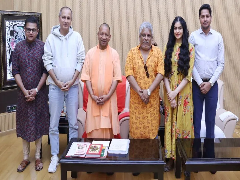  लखनऊ : फिल्म 'द केरल स्टोरी' टीम ने की CM योगी से मुलाकात