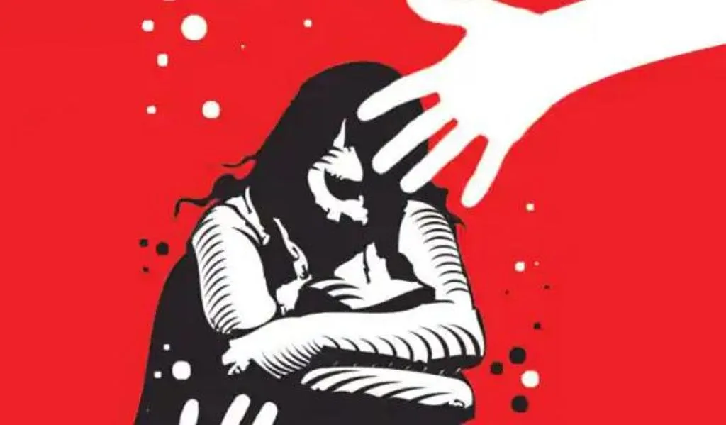 बरेली: किशोरी के साथ पिता के दोस्त ने की दुष्कर्म की कोशिश, साथी संग बनाई नग्न VIDEO...वायरल करने की दी धमकी