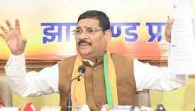 सावित्री बाई फुले किशोरी समृद्धि योजना में हुई लूट की हो उच्च स्तरीय जांच : दीपक प्रकाश