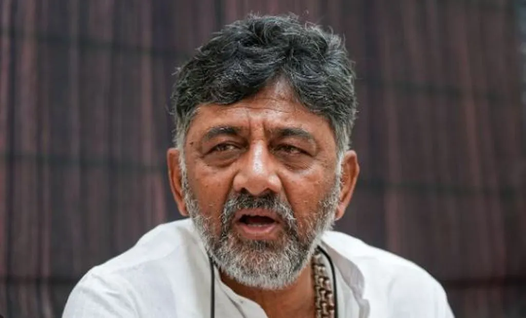 सरकार चुनावी गारंटी को पूरा करने के लिए प्रतिबद्ध, चिंता करने की जरूरत नहीं: शिवकुमार 