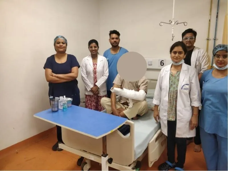 लखनऊ : कैंसर पीड़ित मरीज की सफल सर्जरी के साथ ही डॉक्टरों ने बनाई नई जीभ