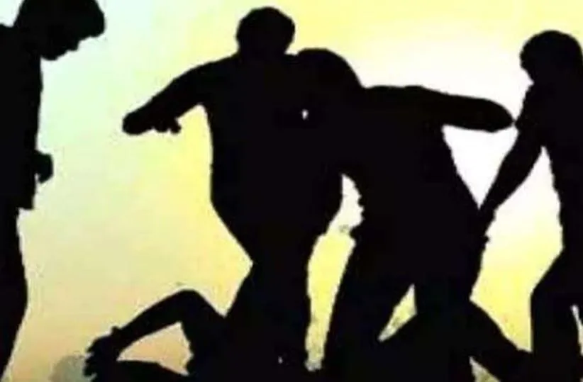 बरेली: दबंगों के साथ घर में घुसकर प्रधान ने की मारपीट, बुजुर्ग की हालत गंभीर