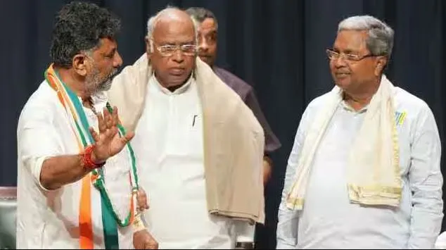 कर्नाटक: नवनिर्वाचित विधायकों ने किया मल्लिकार्जुन खरगे को विधायक दल का नेता चुनने के लिए अधिकृत 