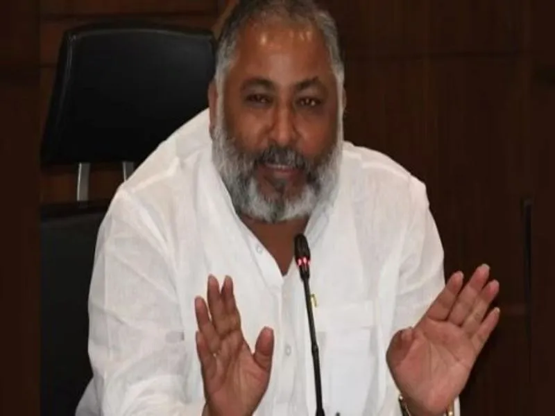 लखनऊ : DigiLocker या M-parivahan App पर उपलब्ध वाहनों के कागज वैध माने जाएंगे