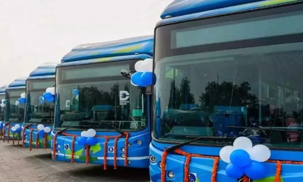 दिल्ली में ‘मोहल्ला’ बस सेवाओं के मार्गों का अध्ययन करने के लिए समिति का होगा गठन 