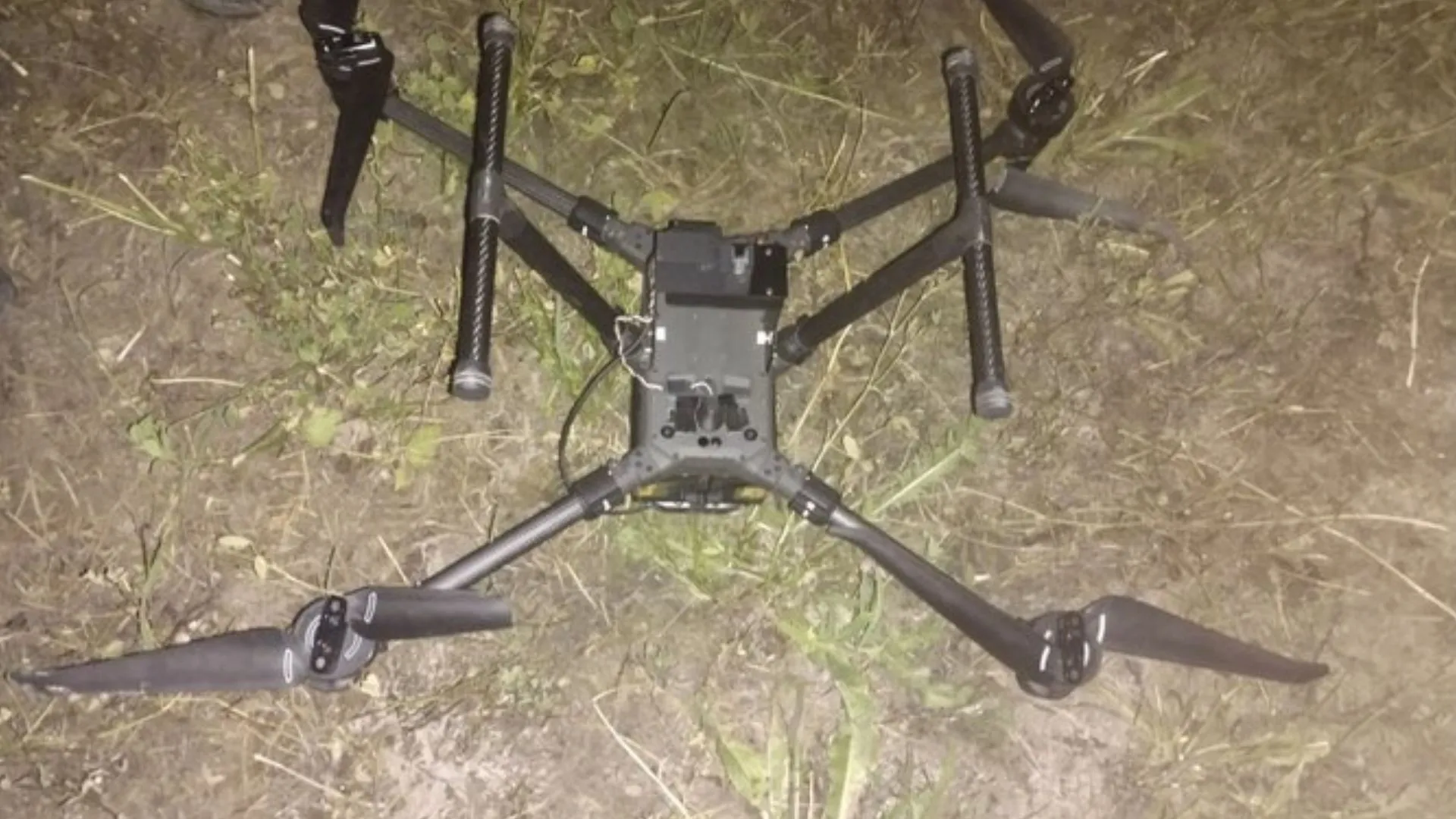 बीएसएफ ने दो पाकिस्तानी ड्रोन मार गिराए, ढाई किलो से अधिक हेरोइन बरामद