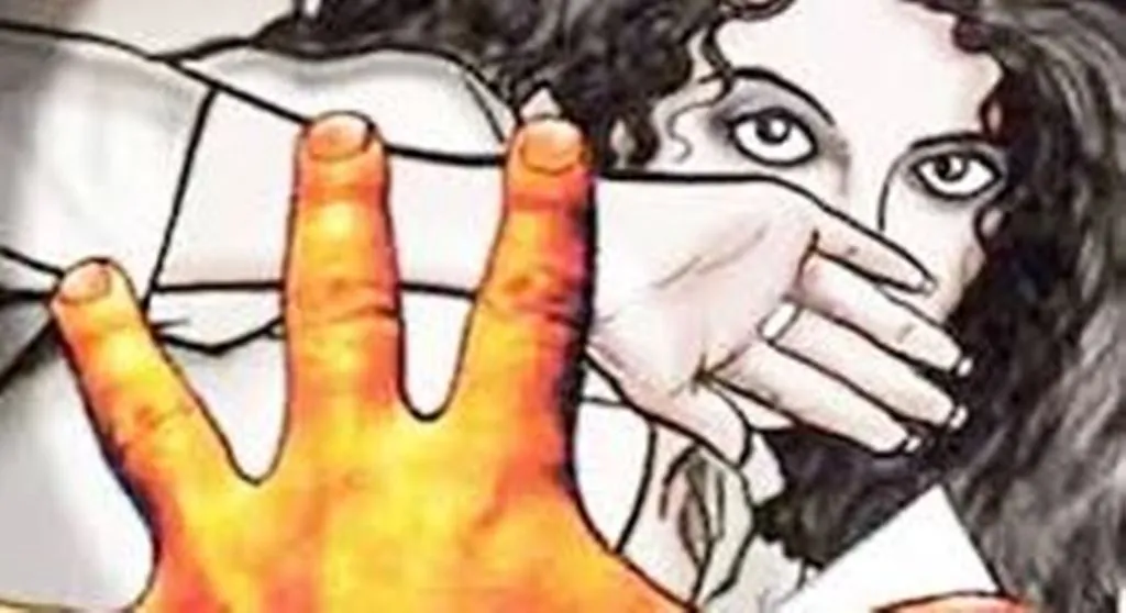 बरेली: दुकान पर सामान लेने गई नाबालिग से छेड़छाड़, पुलिस ने आरोपी को हिरासत में लिया