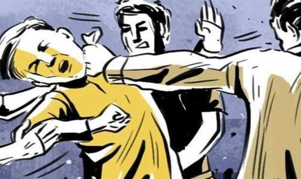 बरेली: जमीनी रंजिश में घर में घुसकर मारपीट, दो घायल