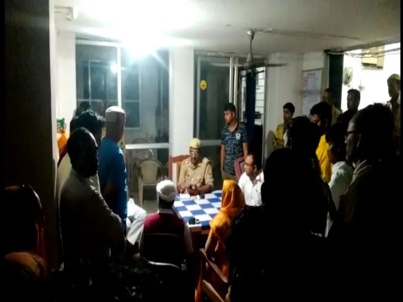 चित्रकूट : आचार संहिता उल्लंघन के आरोप में मनोज को उठाया !