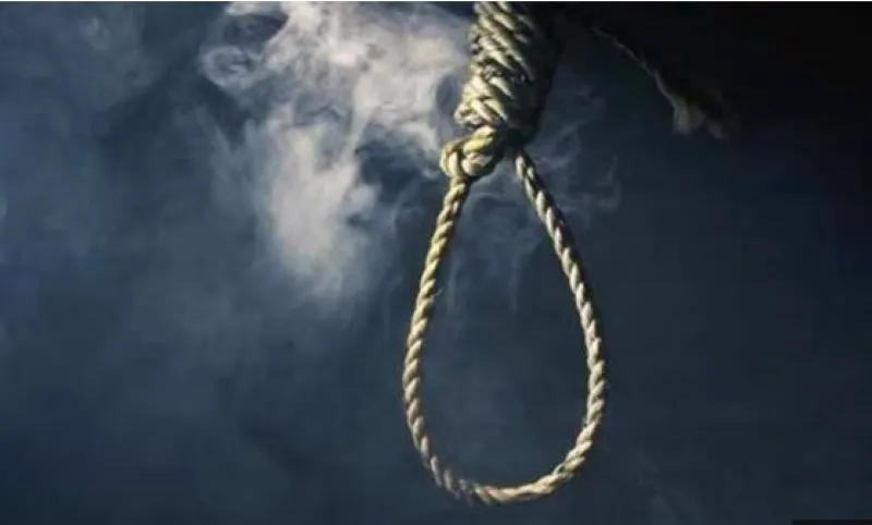 छत्तीसगढ़: घर में फंदे से लटके मिले महिला और दो नाबालिग बच्चों के शव, फैली सनसनी