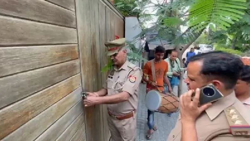 बरेली: एलाइंस बिल्डर के खिलाफ बड़ा एक्शन, कार्यालय और पेट्रोल पंप पर की जब्तीकरण की कार्रवाई