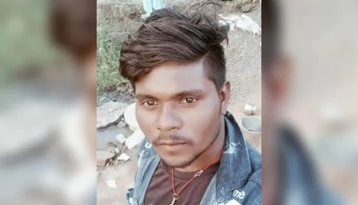 Banda News: खूनी हुई जनपद की सड़कें, सड़क हादसों ने फिर ली चार की जान, सिर पर सेहरा रखे जाने से पहले सजी अर्थी