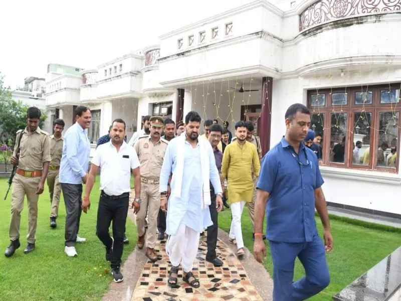 इमोशनल ड्रामे से घबराने वाला नहीं, नहीं दूंगा इस्तीफा : बृजभूषण 