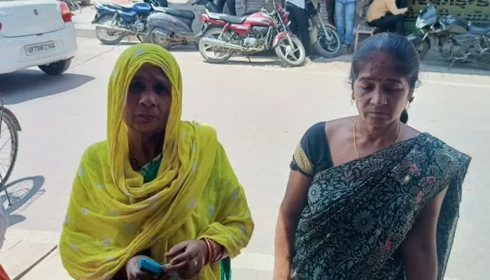 मतदान केंद्र (1)