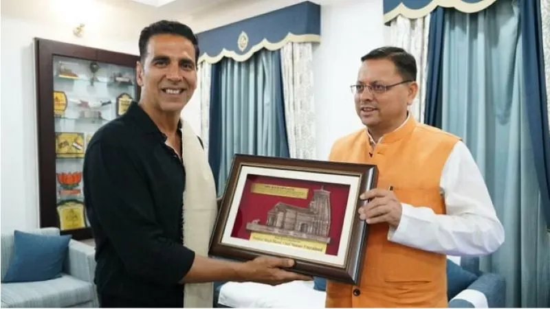देहरादून: मुख्यमंत्री से मिले अक्षय कुमार, उत्तराखंड को नई फिल्म इंडस्ट्री हब बनाने  पर हुई चर्चा 