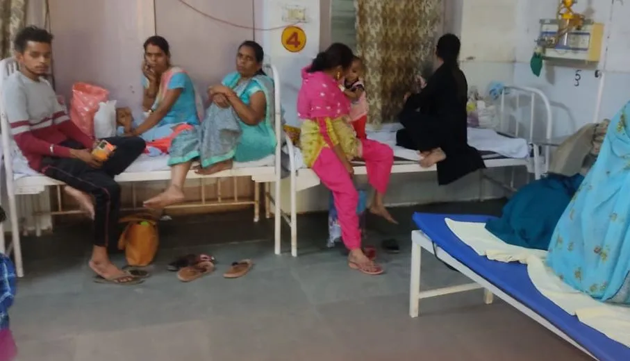 बरेली: डायरिया का हमला तेज, बच्चों के लिए बेड भी पड़ गए कम 