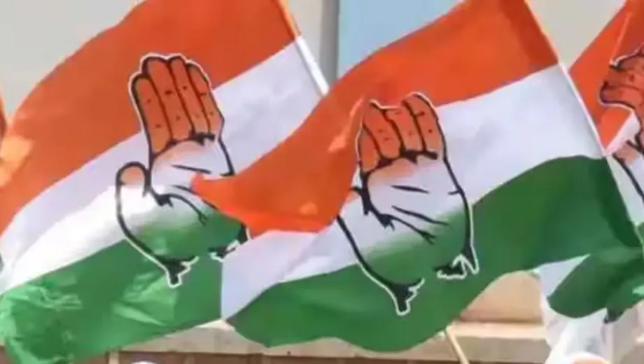 बैंकों के करोड़ों गबन करने वाला है मोदी का करीबी: कांग्रेस
