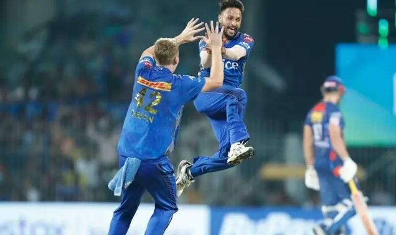लखनऊ को एलिमिनेटर मैच में 81 रन से हराया, दूसरे क्वालिफायर में  मुंबई इंडियंस ने बनाई जगह 