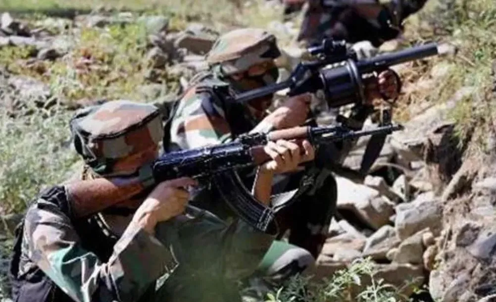 जम्मू-कश्मीर: पुंछ में एलओसी के पास संदिग्ध गतिविधियों के बाद सेना ने की गोलीबारी 