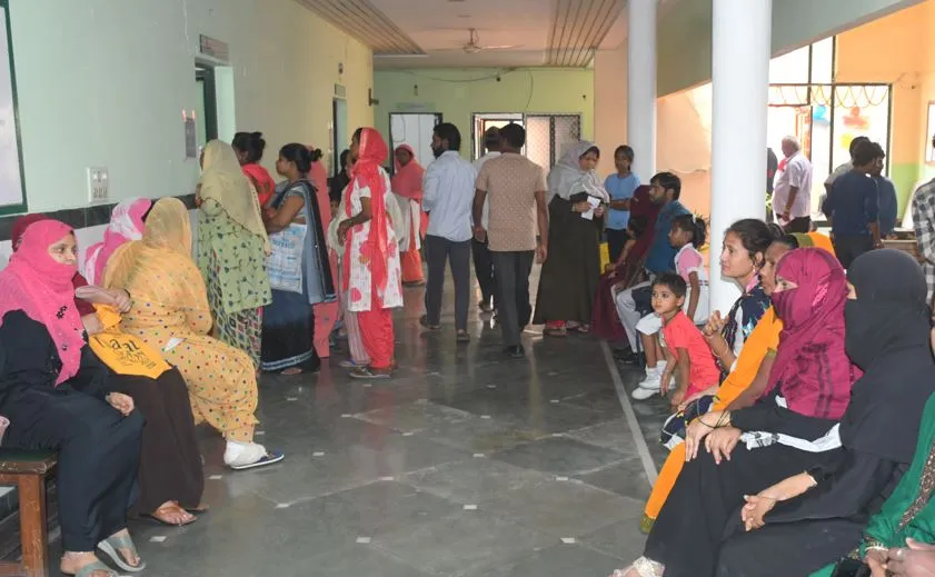 बरेली: कैंट अस्पताल में कई साल बाद शुरू हुई ओपीडी, मरीजों को मिली राहत