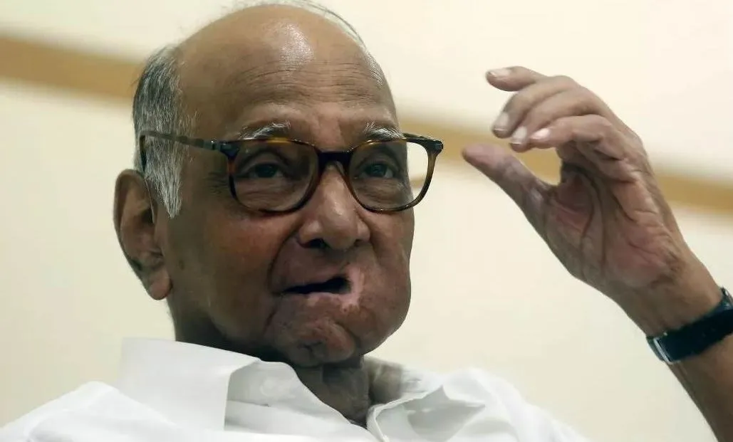 शरद पवार ने NCP अध्यक्ष पद छोड़ने का किया ऐलान, कार्यकर्ताओं ने जताया विरोध