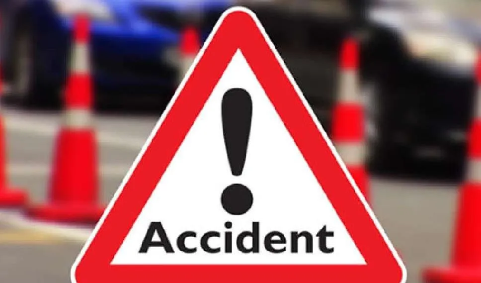 रामपुर: सड़क पर करती महिला को तेज रफ्तार ट्रक ने कुचला, मौत