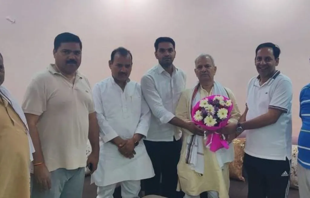 बरेली: सपा प्रदेश अध्यक्ष नरेश उत्तम पटेल पहुंचे बरेली, कार्यकर्ताओं में भरा जोश