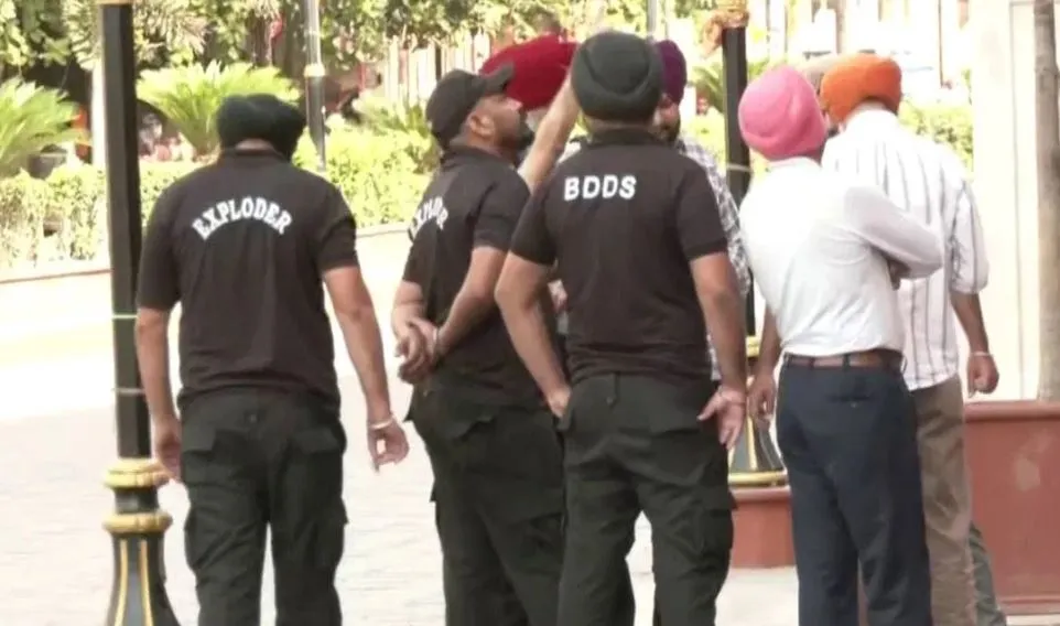 अमृतसर में स्वर्ण मंदिर के नजदीक हेरिटेज स्ट्रीट में एक और धमाका, दहशत का माहौल 