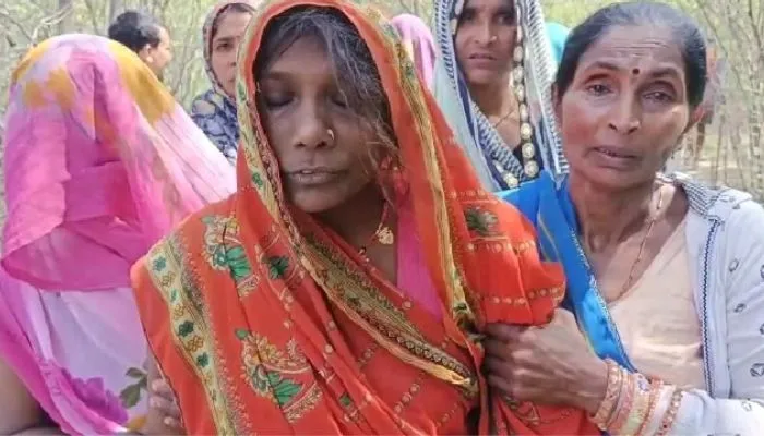 Hamirpur News : अपह्त किशोर का शव पेड़ से लटका मिला, प्रेम प्रसंग में हत्या की आशंका, जांच में जुटी पुलिस