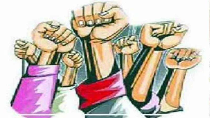 लखनऊ: कर्मचारी स्थानांतरण नीति के खिलाफ लामबंद हुए कर्मचारी, 27 जून को आंदोलन की तैयारी