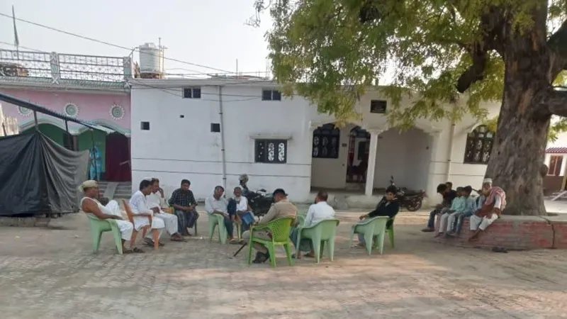 बहराइच: नाली के विवाद में ग्राम प्रधान के भाई ने पड़ोसी को तमंचे से मारी गोली, केस दर्ज