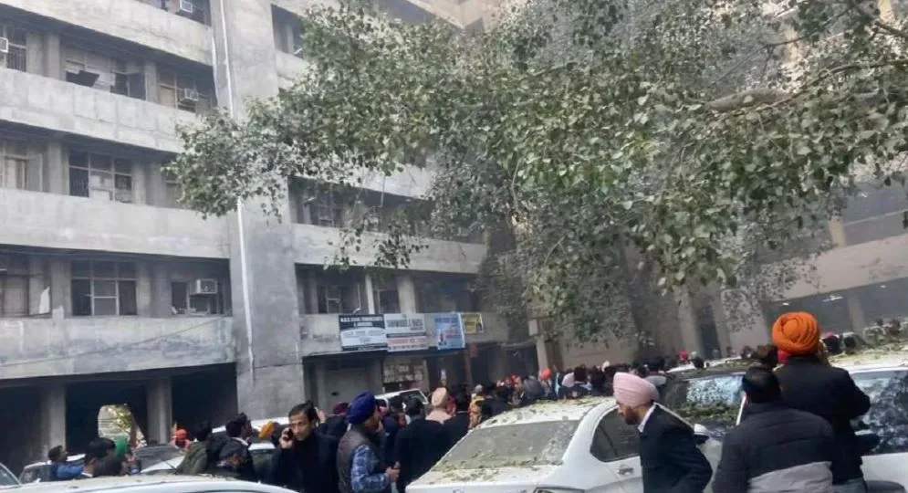 पंजाब : लुधियाना कोर्ट परिसर के पास हुआ धमाका