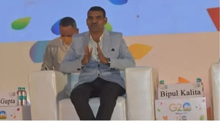 बिपुल कालिता: हथियारों के दम पर करना चाहते थे समाज का सफाया, अब कर रहे साफ सफाई का काम 