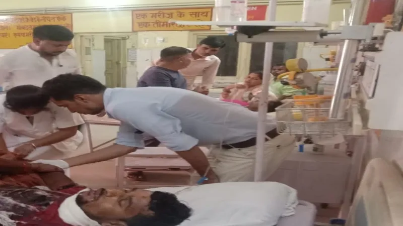 Raebareli Crime News : पत्नी के आशिक का साथियों संग मिलकर पति ने रेता गला