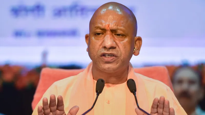 CM योगी ने लखनऊ में की हाई लेवल मीटिंग, भीषण गर्मी और Heat Wave से बचाव के इंतजाम करने के दिए निर्देश 