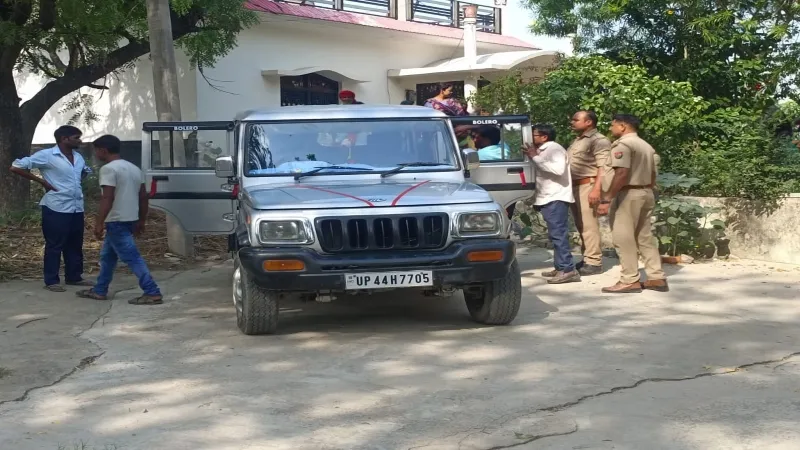 शर्मनाक : गोद ली बेटी से करता था दुष्कर्म, फंदा लगाकर दी जान