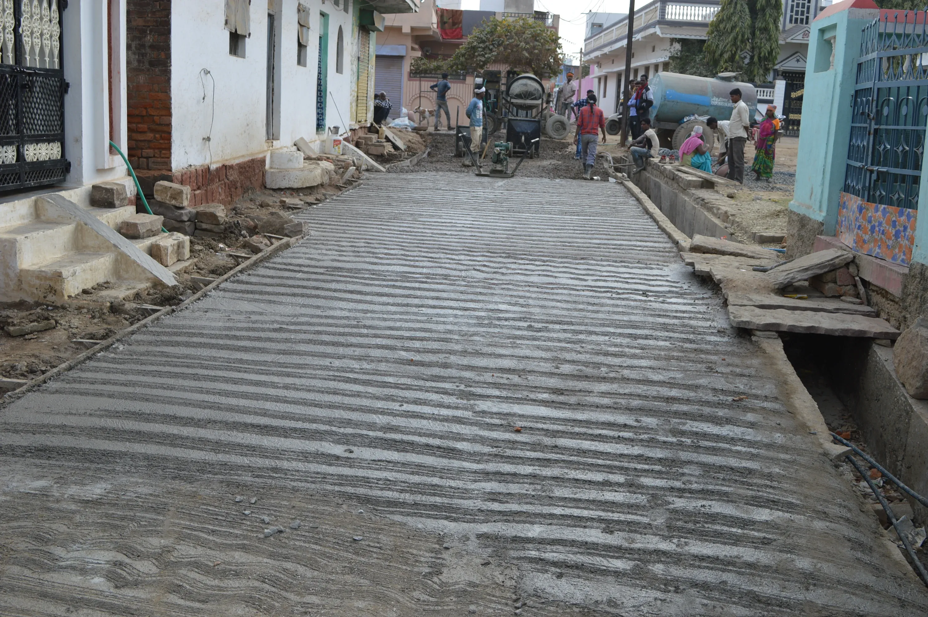 हल्द्वानी: बिना सड़क गुजर गई आधी सदी, 'डी क्लास' रह गए डी क्लास वाले