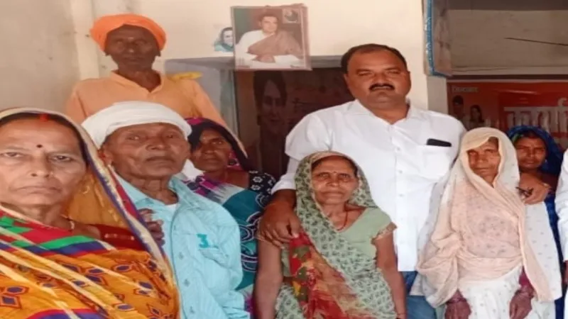 रायबरेली : गरीबों की जिंदगी का अंधेरा दूर कर रहे राकेश सिंह राना