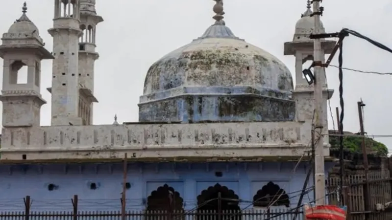 ज्ञानवापी श्रृंगार गौरी मामला : मुख्य वादी ने खुद को मुकदमे से किया अलग 