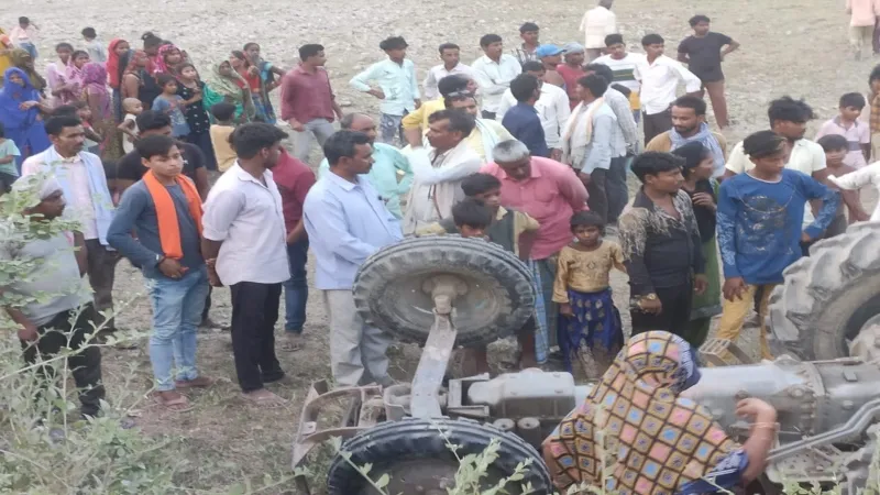 Bahraich Accident : ट्रैक्टर पलटने से चालक की दबकर मौत