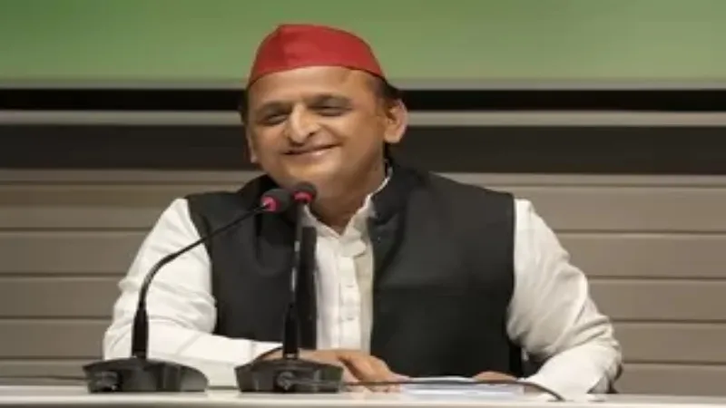 भाजपा को हटाने के इच्छुक दल 'बड़े दिल' के साथ सपा की मदद करें : अखिलेश यादव 
