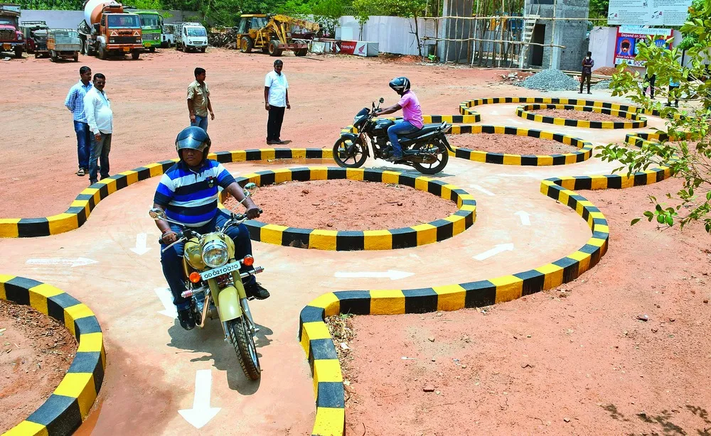 हल्द्वानी: शहर के ड्राइविंग टेस्ट ट्रैक के डिजायन में दिए परिवर्तन के निर्देश