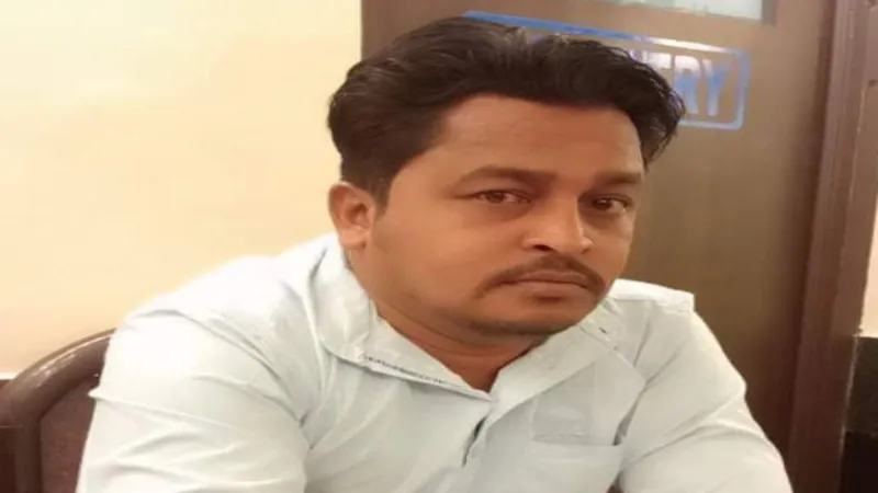 रायबरेली : सड़क पर गिरकर दूर तक घिसटती चली गई बाइक, युवक की मौत 