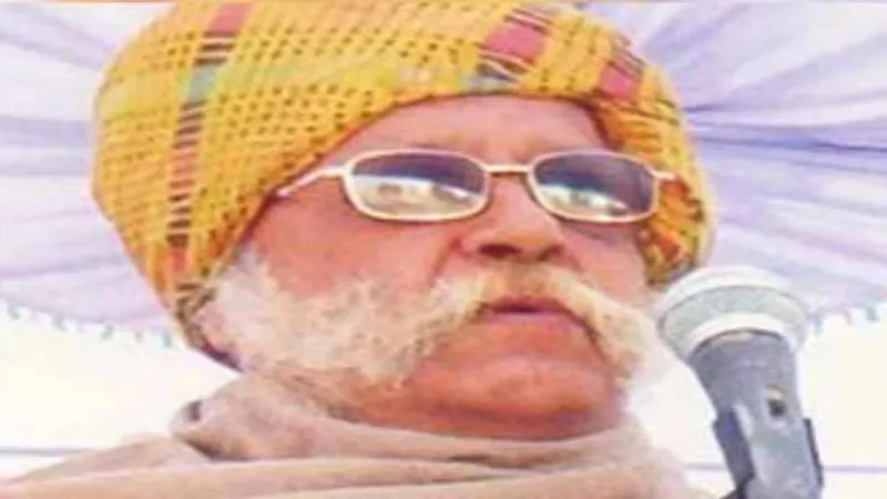प्रतापगढ़ : राजा भैया के पिता उदय प्रताप का ट्वीट ..जो हिन्दू-मुसलमानो की चाटुकारी करे वह गद्दार 