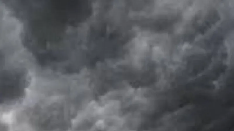 UP Weather : बारिश और हवाएं चलने से मिली गर्मी से राहत, कल भी ऐसा ही मौसम रहने की सम्भावना 