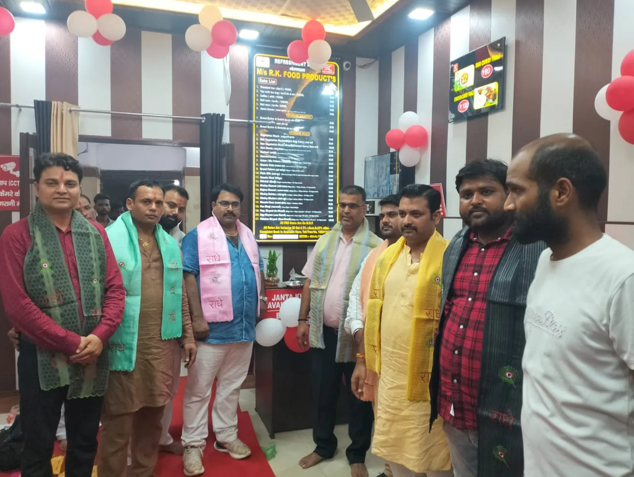 बरेली जंक्शन पर अब डोसा और पाव भाजी का भी जायका, चलती ट्रेन में ऑनलाइन बुक कर सकेंगे ऑर्डर