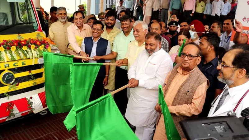 पूर्व प्रधानमंत्री का सपना पूरा कर रहे मुख्य सचिव : दयाशंकर सिंह