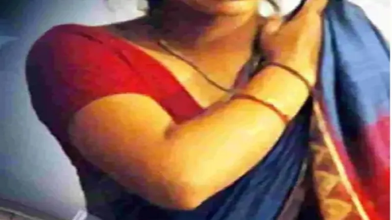 हरदोई : महिला ने लगाया डाक्टर पर कमरे में ले जाकर अश्लील बातें कर छेड़खानी का आरोप 